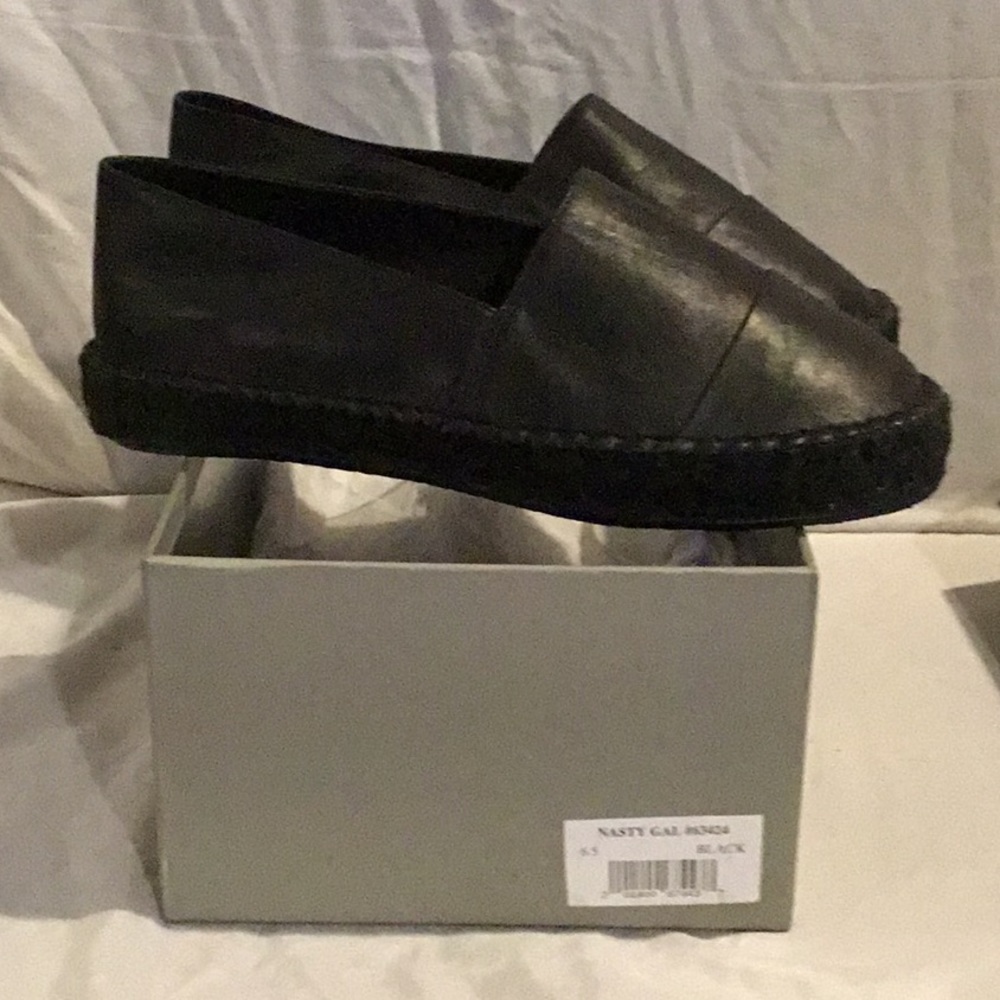grey city shoes